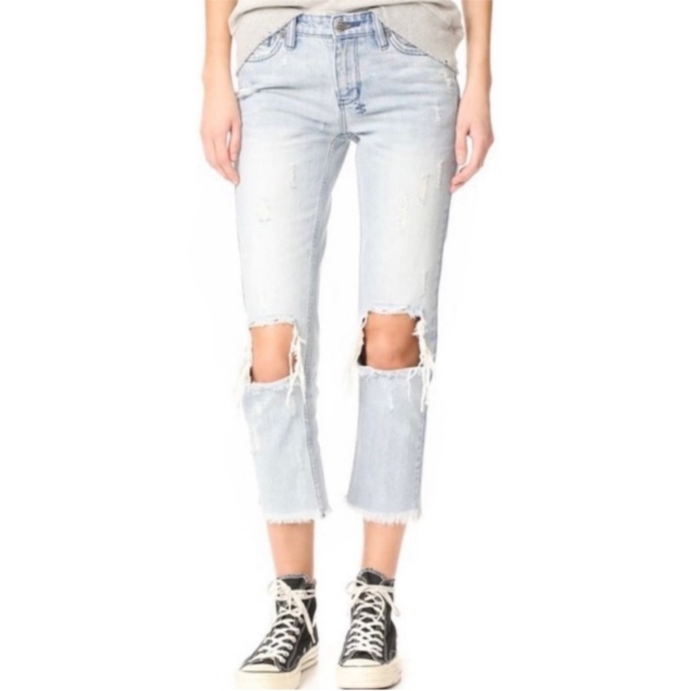 KSUBI Straight N Narrow Ripped Knee Jeans In Blow Out Blue Size 24